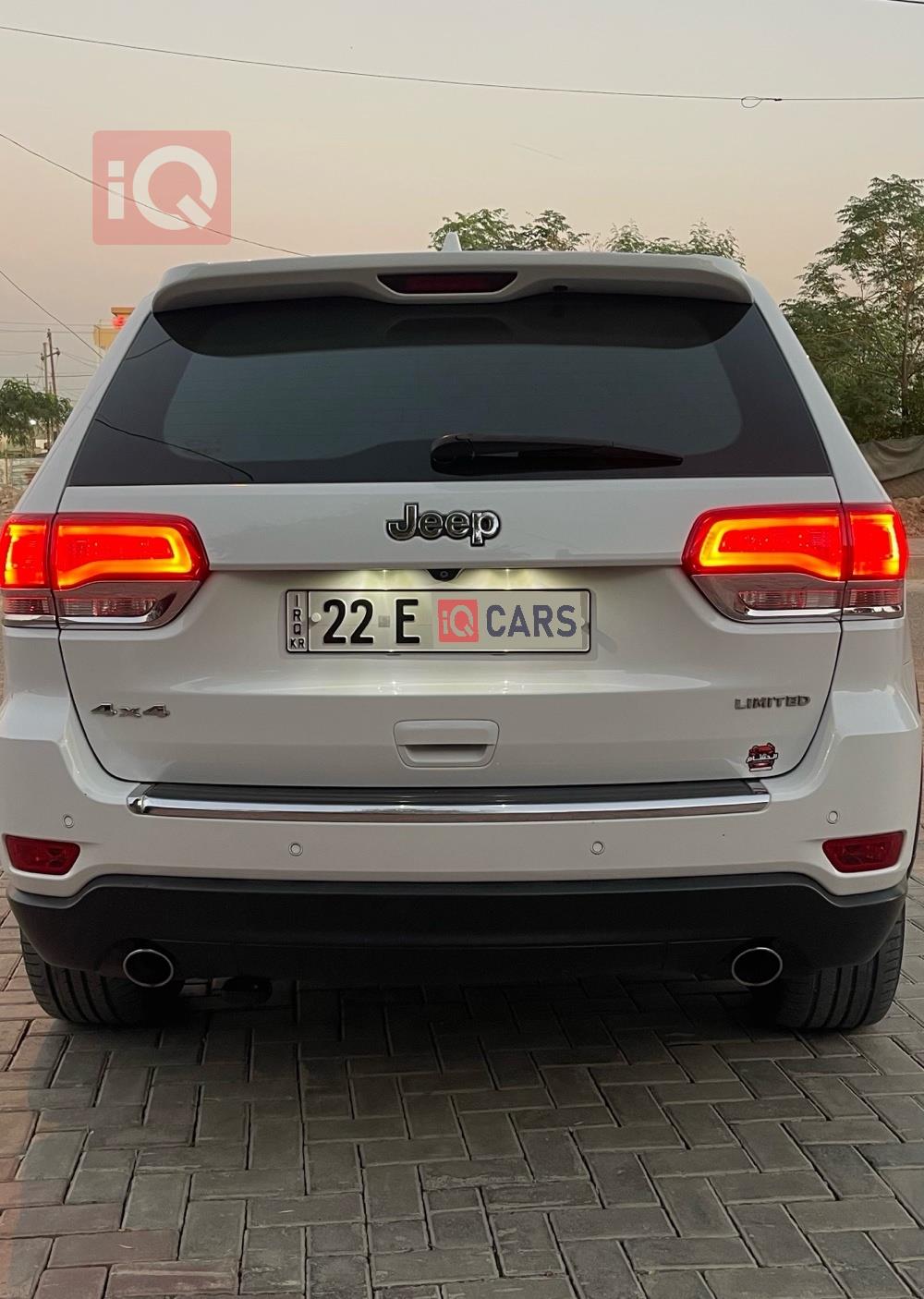 جيب جراند شيروكي